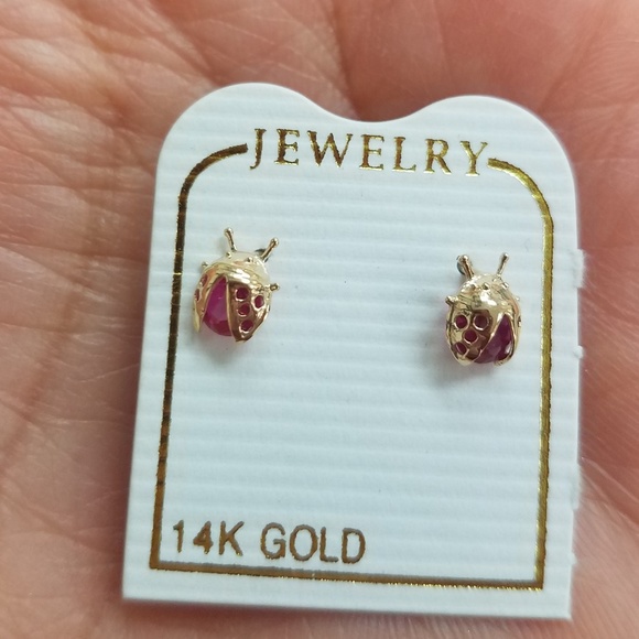14k Yellow Gold Lady Bug Baby Girls Stud Earrings - Picture 8 of 8